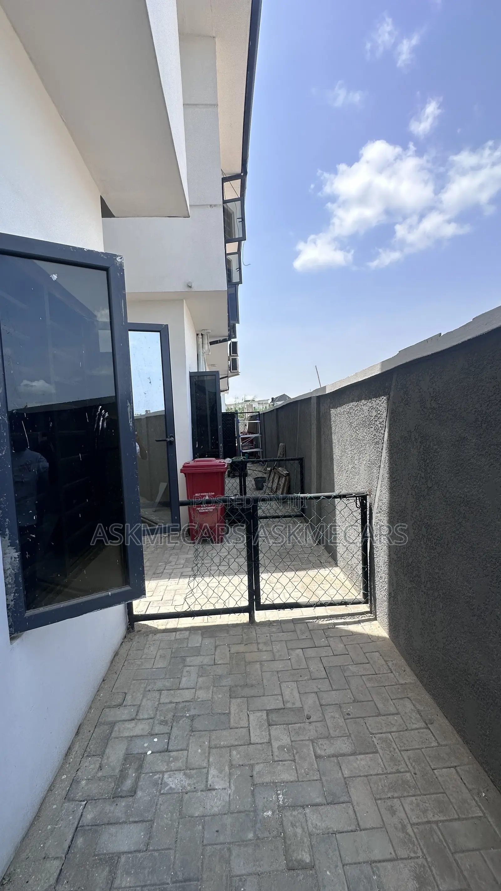 4bdrm Duplex in Fam City, Ajah for rent