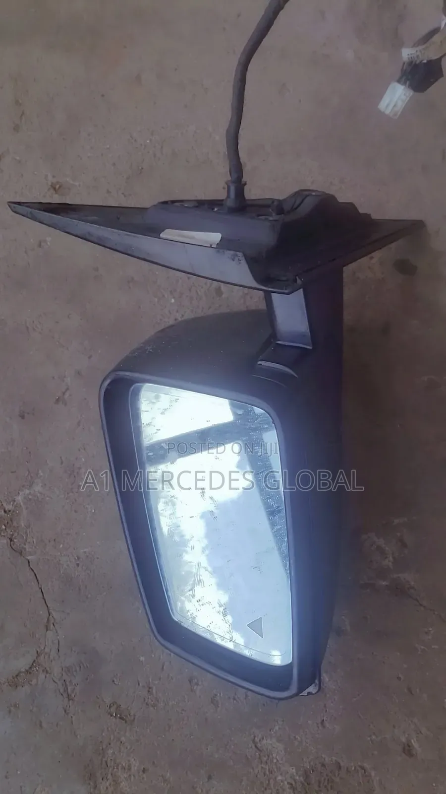 Mercedes-Benz E350 A207 Side Mirror Right Side