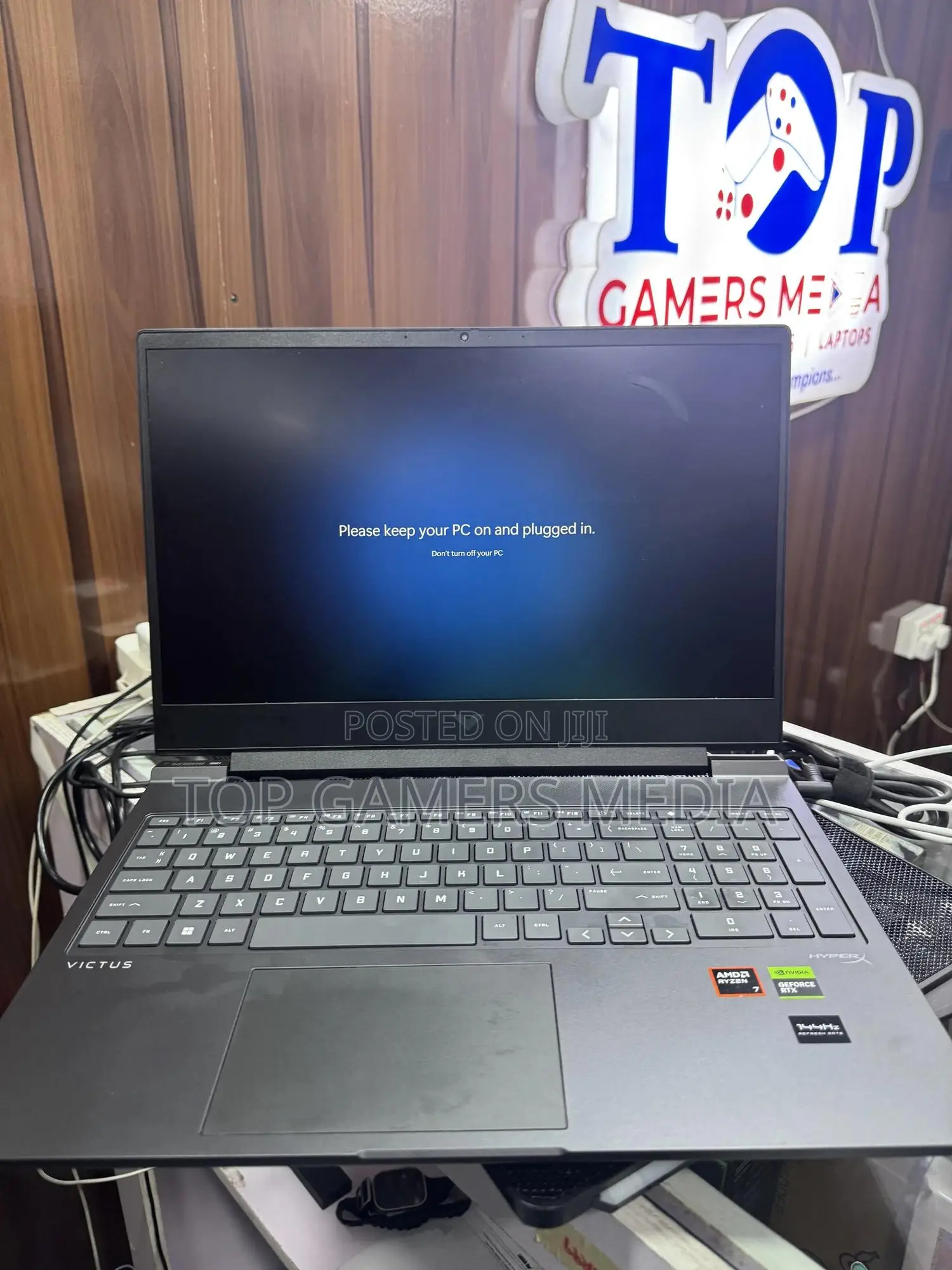 Laptop HP Victus 16 16GB AMD Ryzen 7 SSD 1T