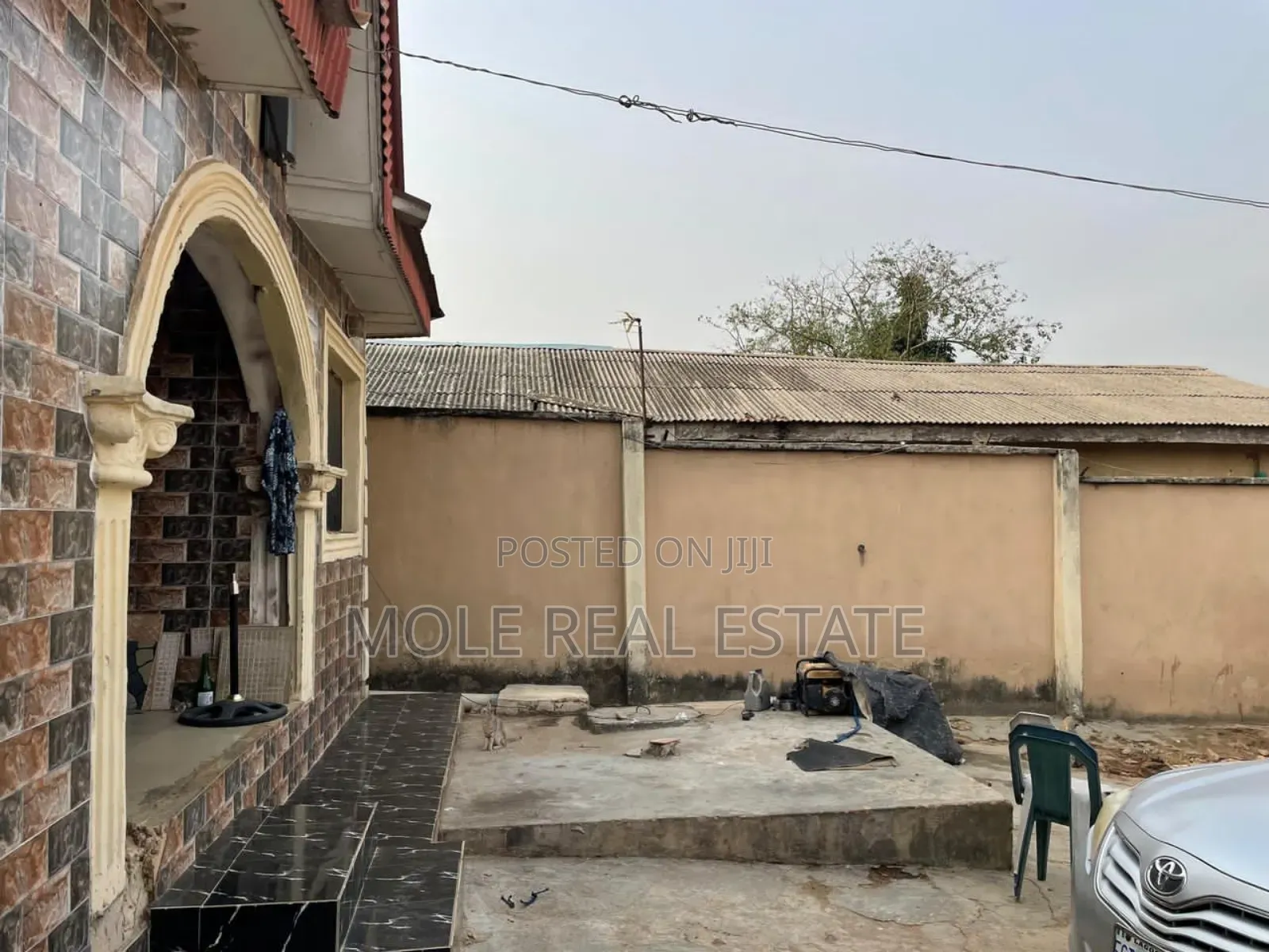4 Bedroom Bungalow in Suit Ikola Command