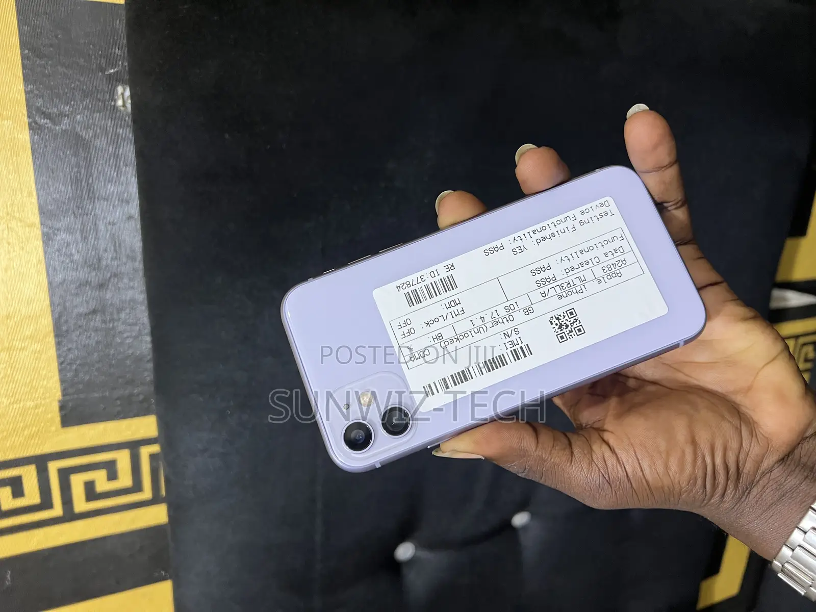 Apple iPhone 11 64 GB Purple