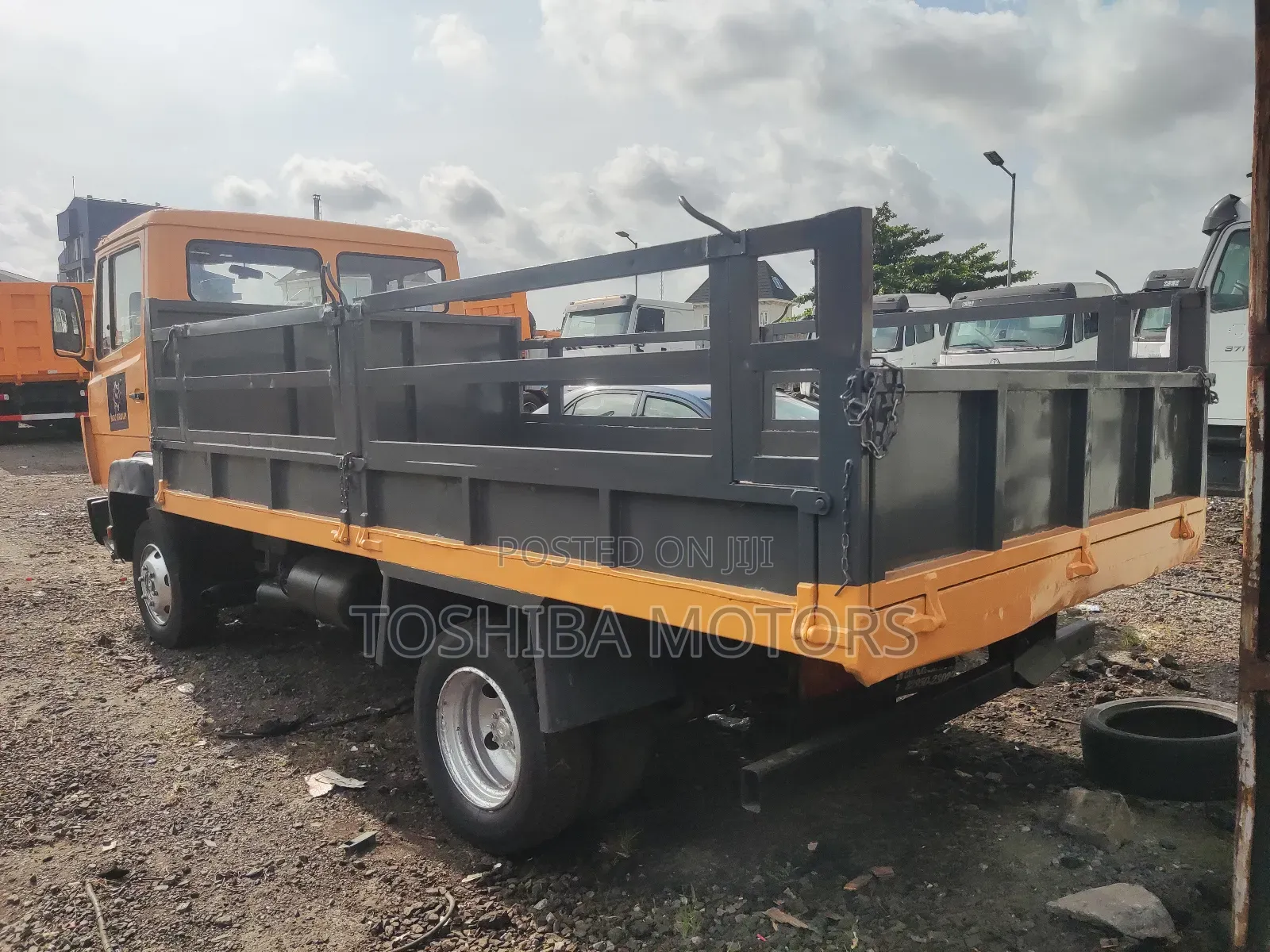 Mercedes Benz 8140 6tyres