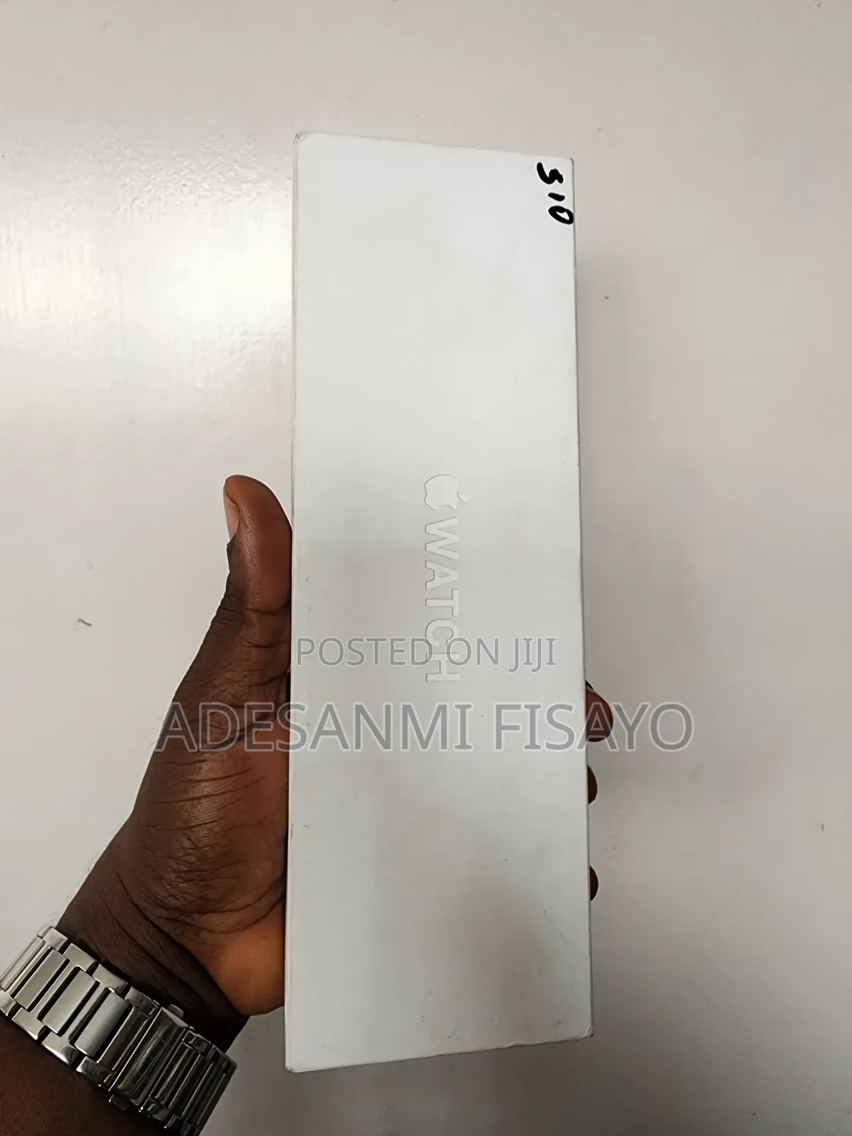 New Apple Watch Series 10 46mm