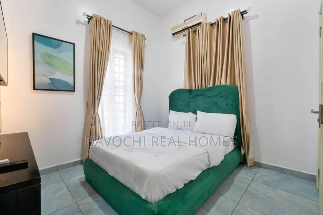 Furnished 4bdrm Duplex in Orchid Road, Lekki for sale