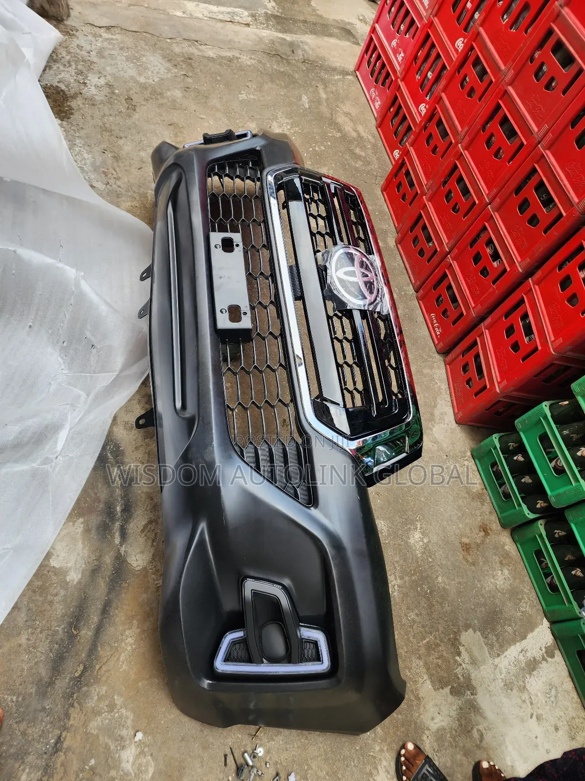 Complete Front Bumper for Toyota Hilux 2018-2021 Tigerface