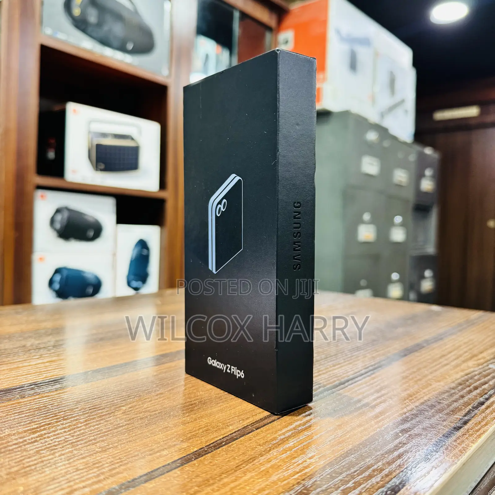New Samsung Galaxy Z Flip6 256 GB Black