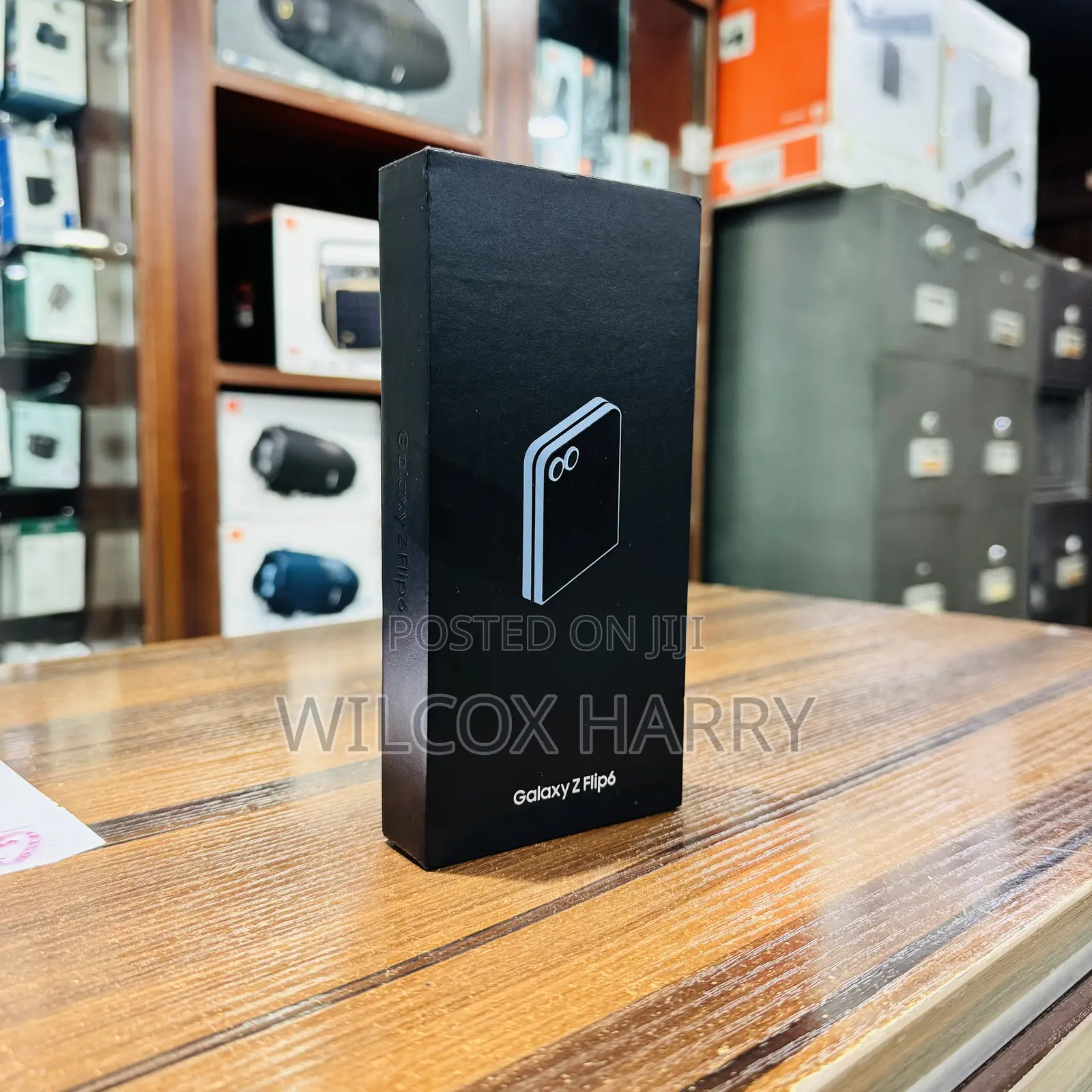 New Samsung Galaxy Z Flip6 256 GB Black