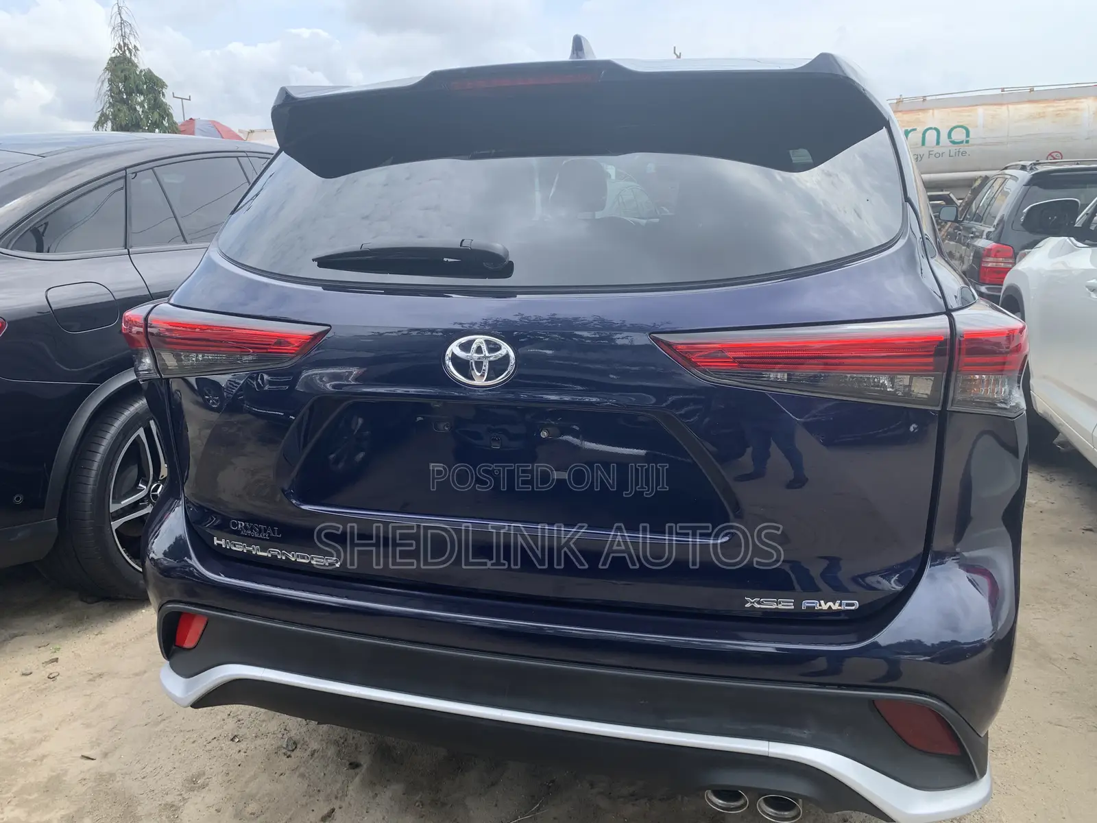 Toyota Highlander XSE 2021 Blue