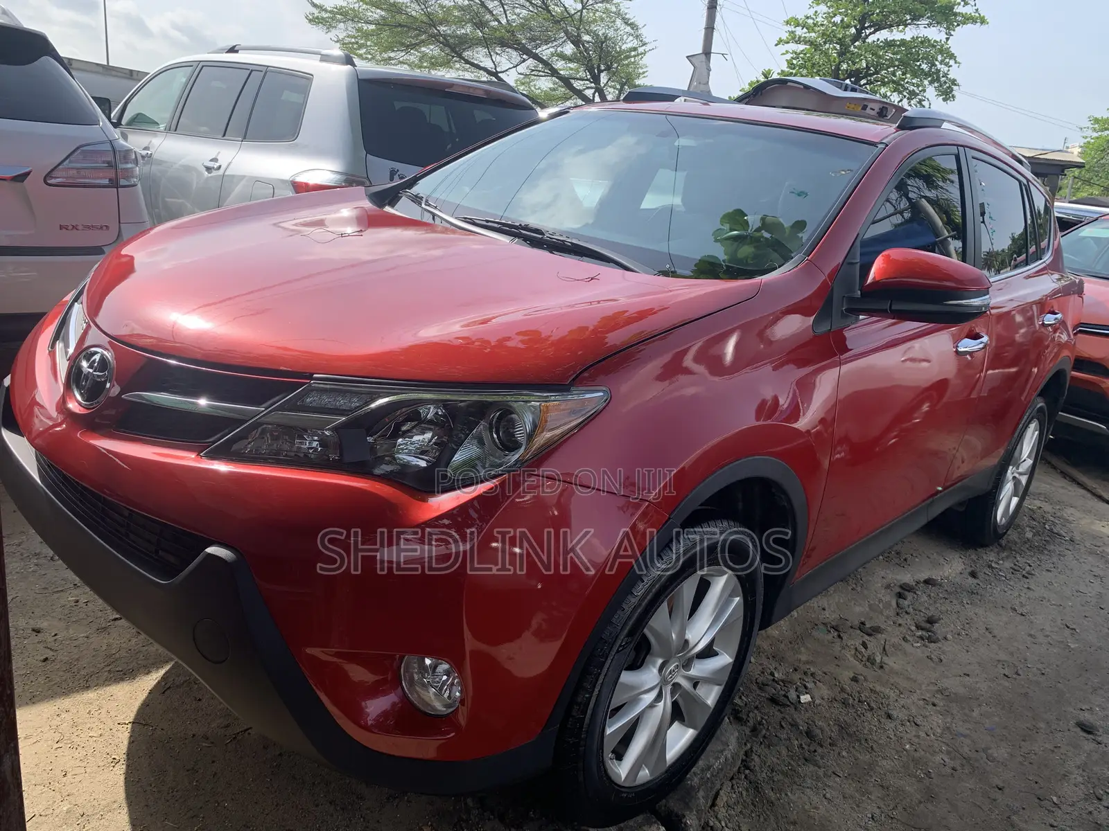 Toyota RAV4 Limited 4dr SUV AWD (2.5L 4cyl 6A) 2015 Red