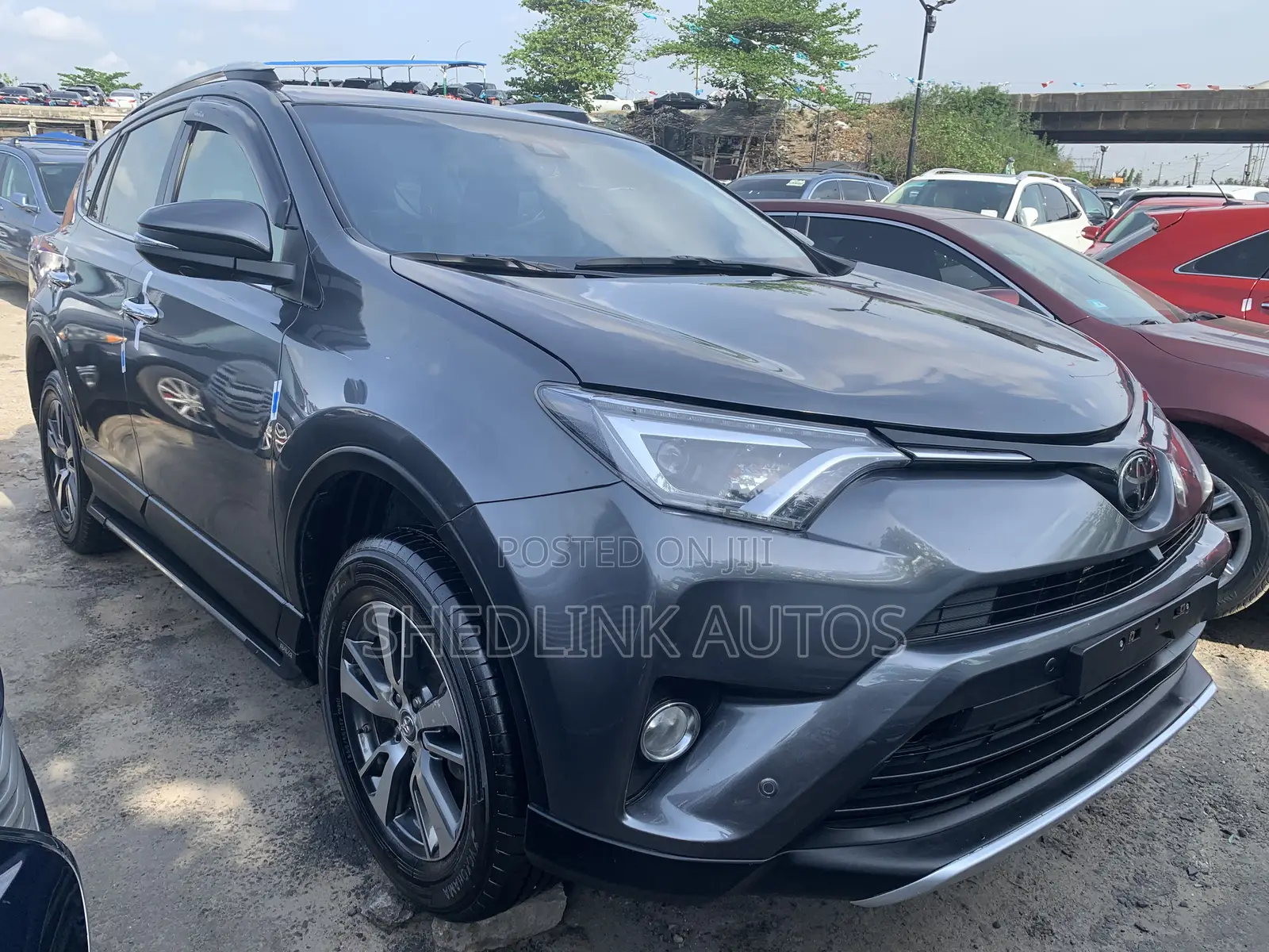 Toyota RAV4 2018 Gray
