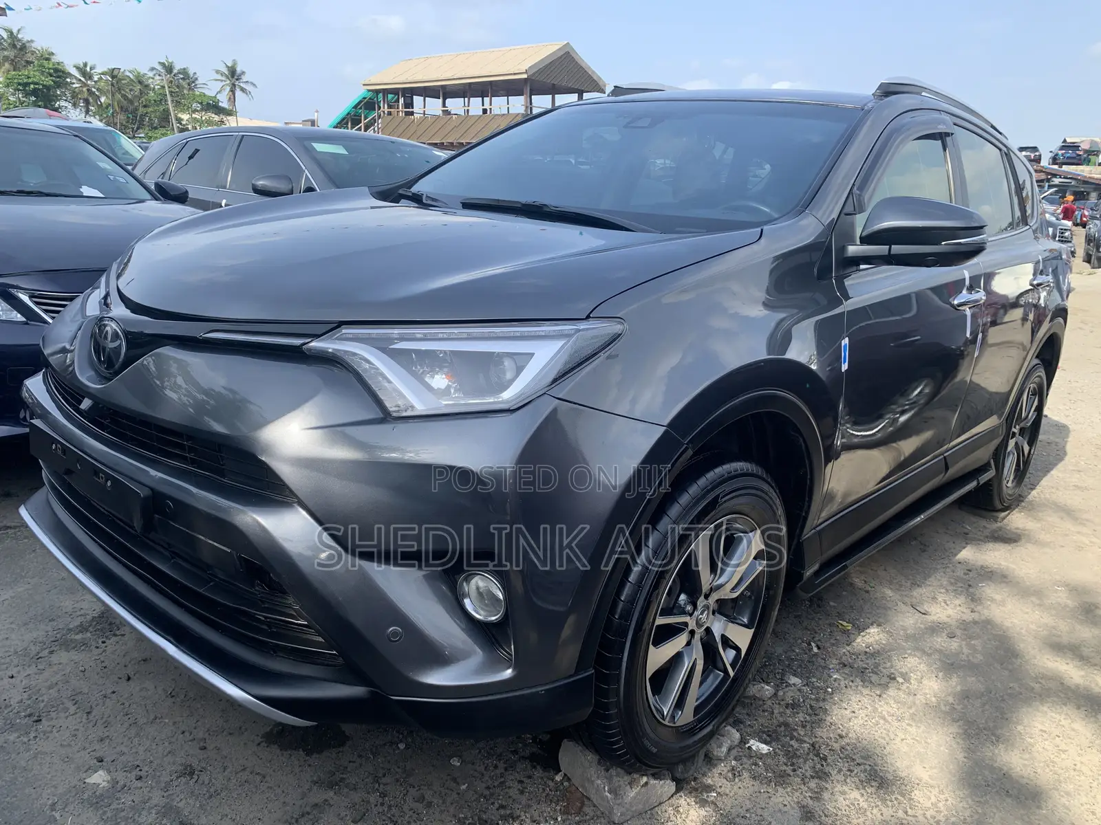 Toyota RAV4 2018 Gray