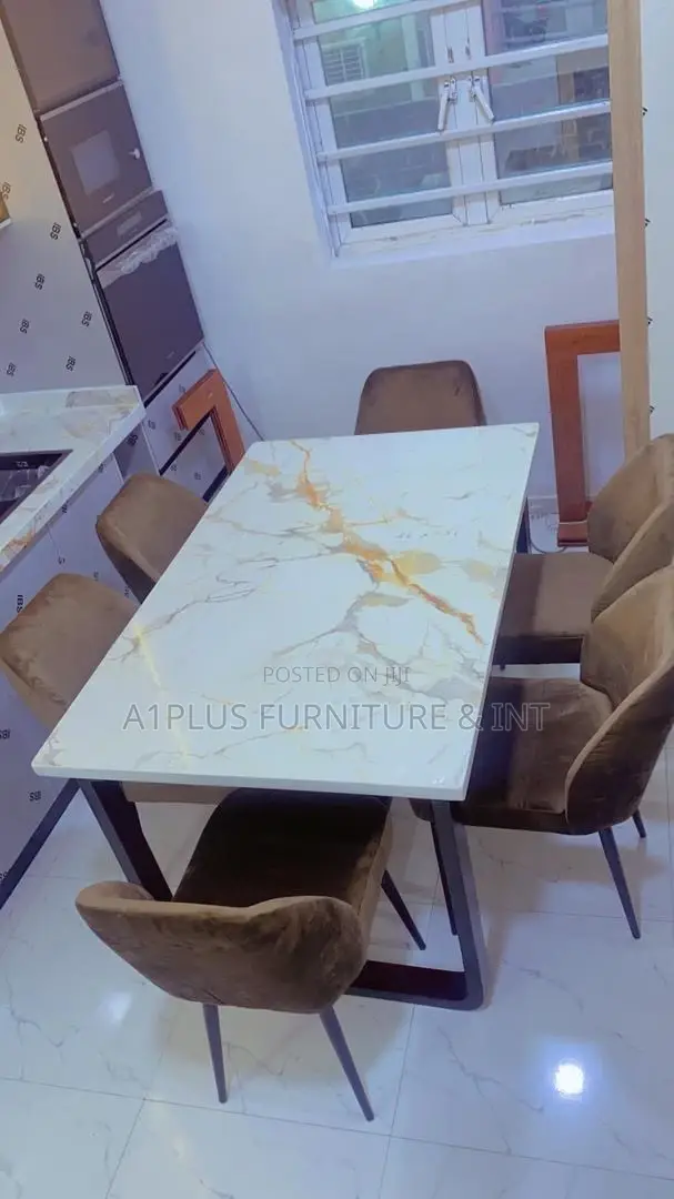 6 Seater Dinning Set With Mable Top