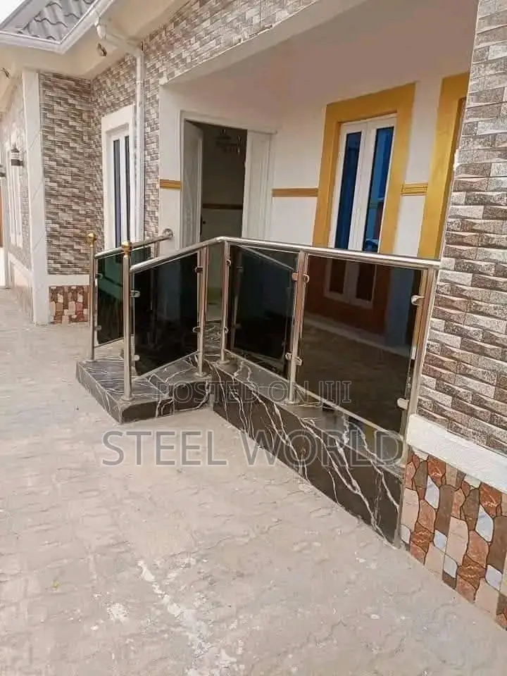 Full 10m Glass Design