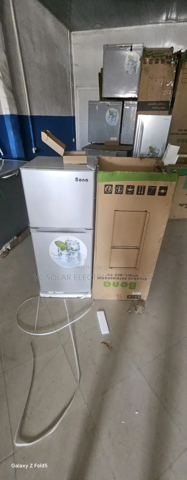 Bona Solar Refrigerator 112litre