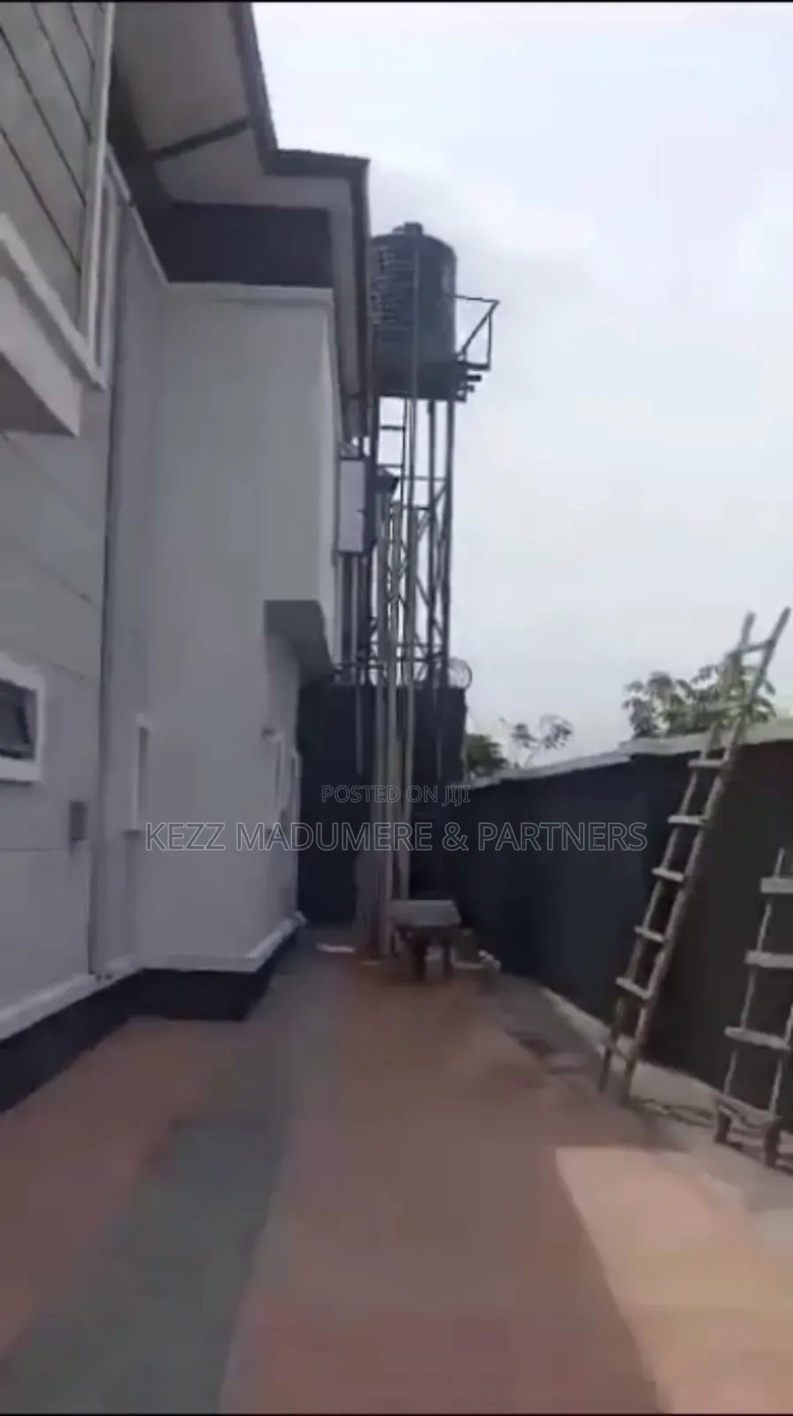 4bdrm Duplex in Umudagu Mbieri Axis for sale