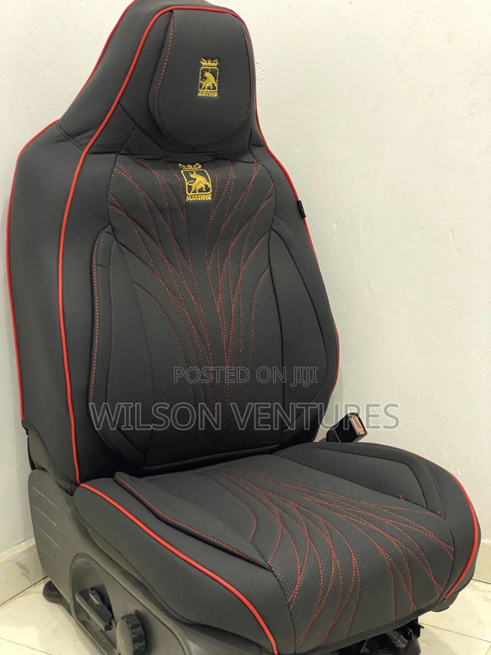 Black With Ref Line Leather Seat Cover