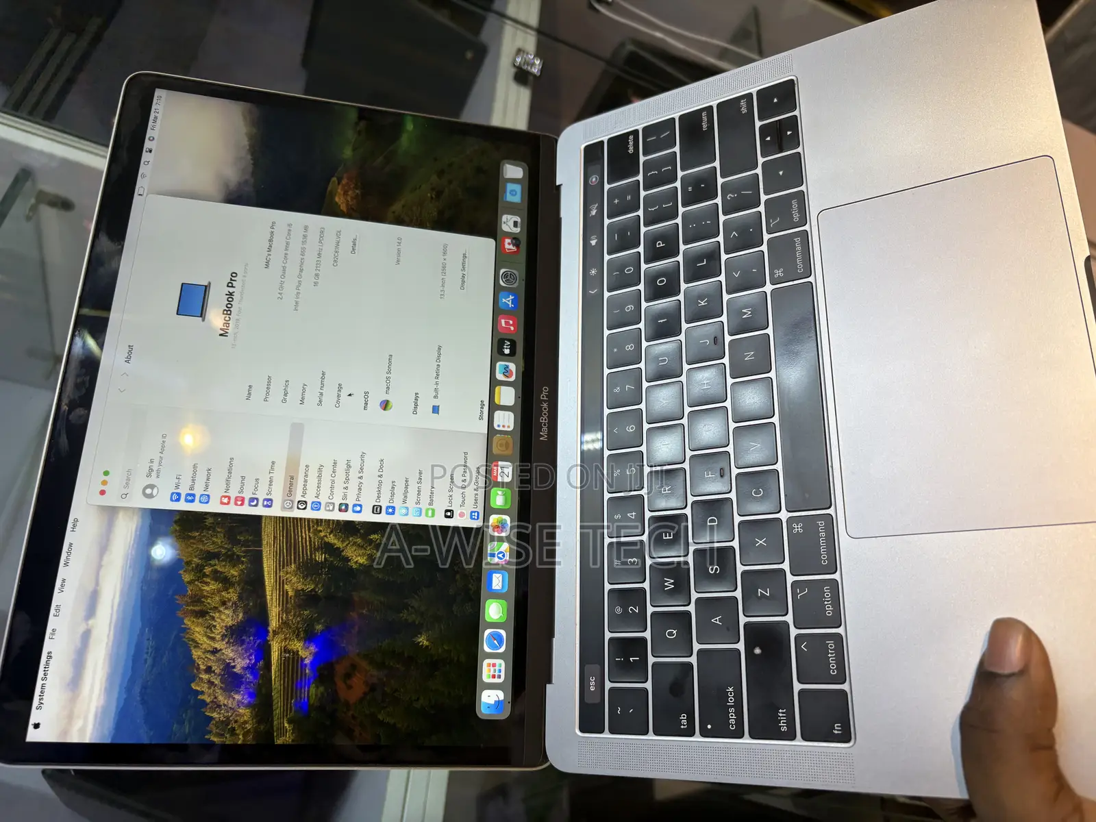 Laptop Apple MacBook Pro 2019 16GB Intel Core I5 SSD 256GB