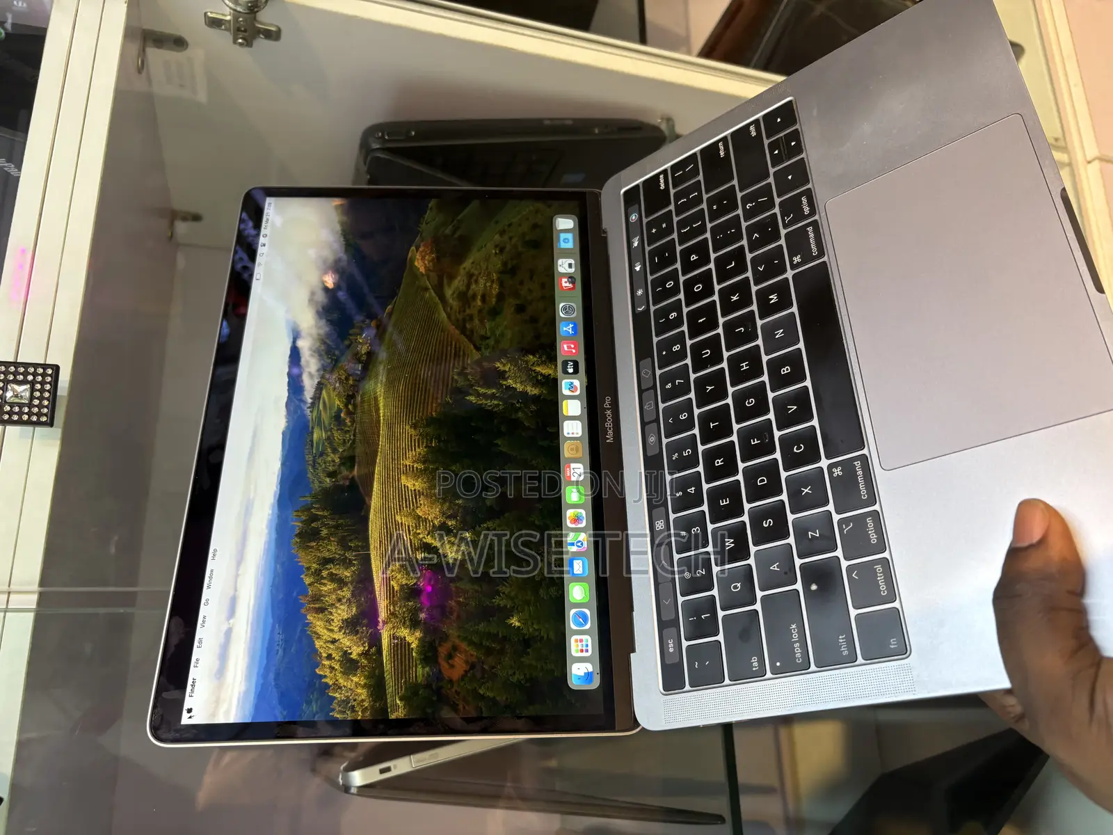 Laptop Apple MacBook Pro 2019 16GB Intel Core I5 SSD 256GB