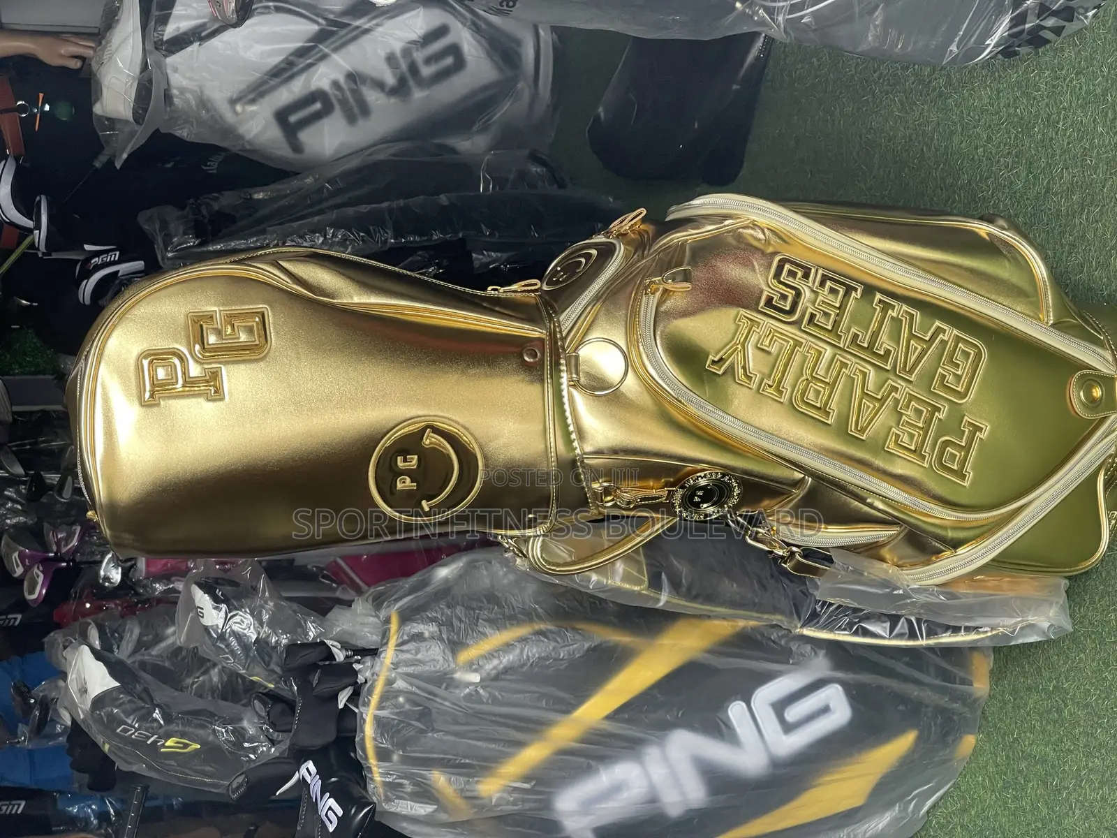Pearly Gates Gold Leather Golf Bag