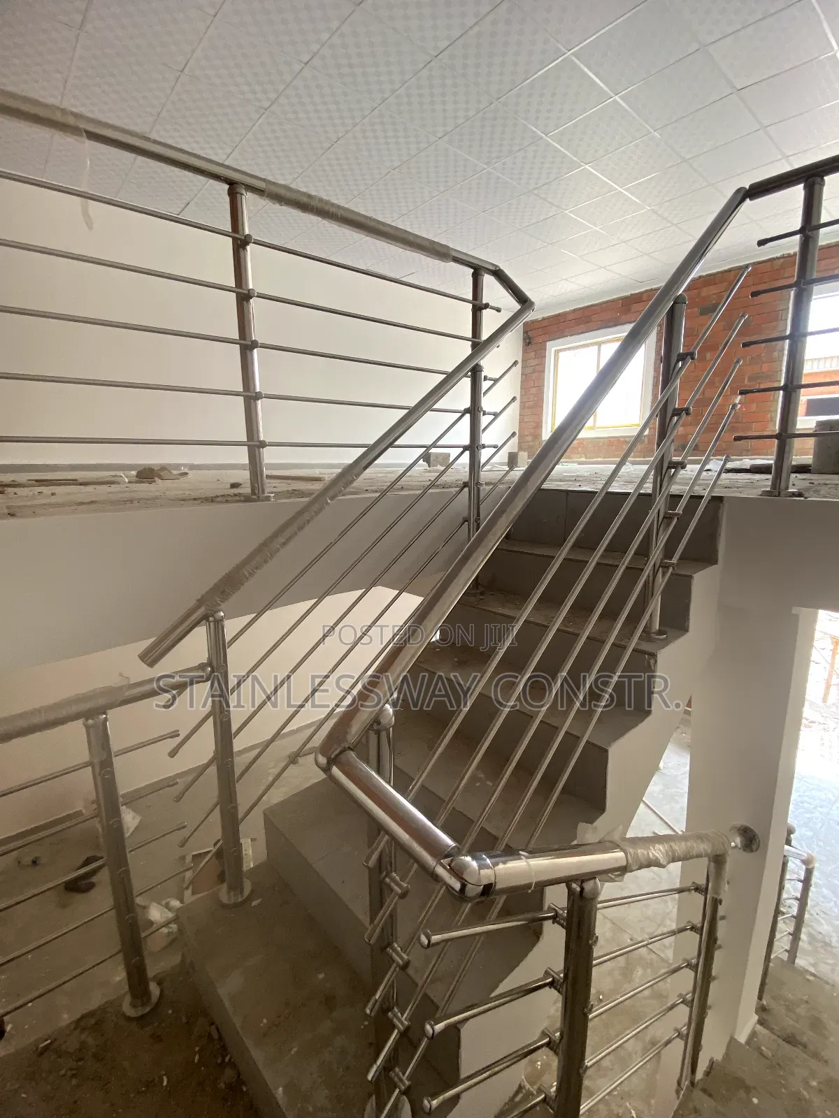 Stainless Top-Notch Finishing Railing