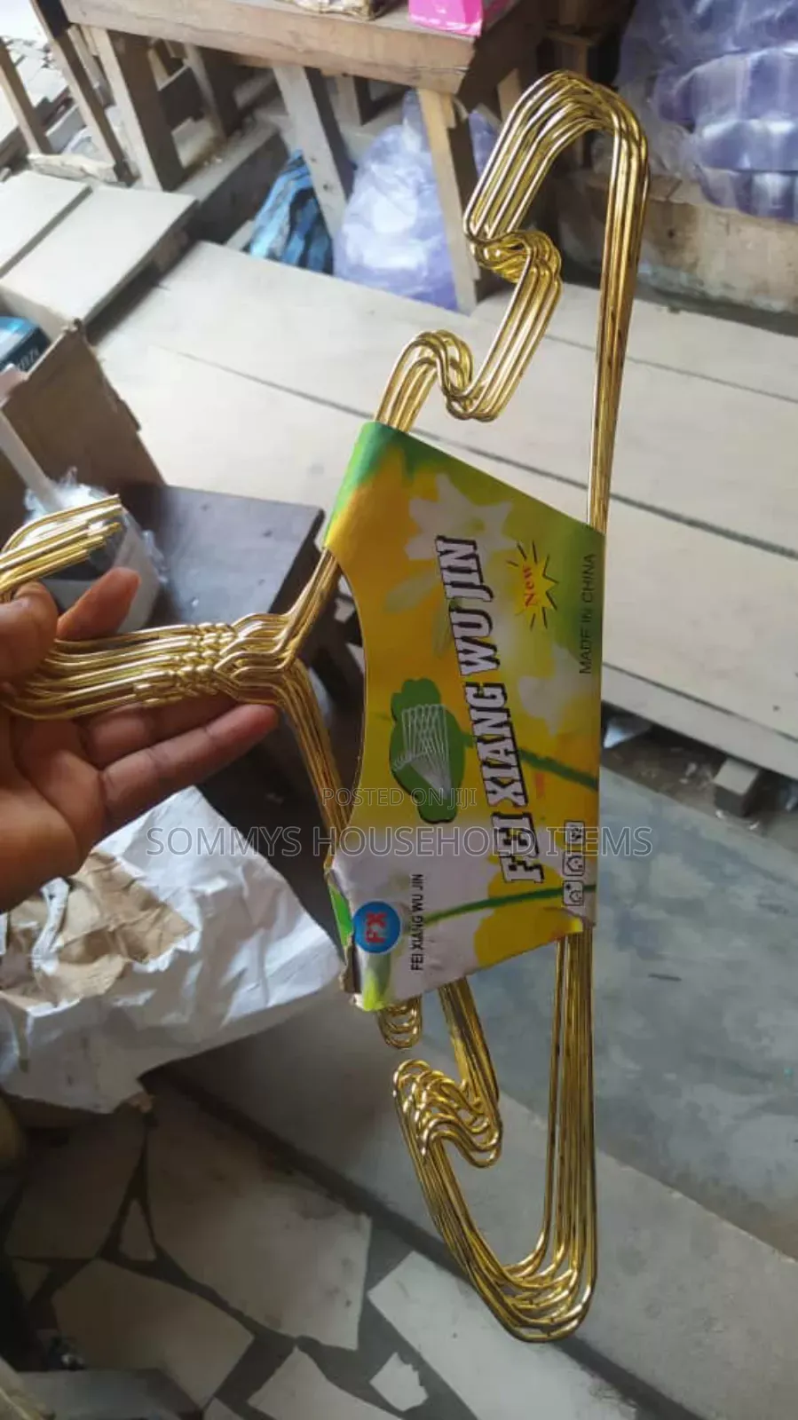 10pcs Gold Stainless Steel Hanger