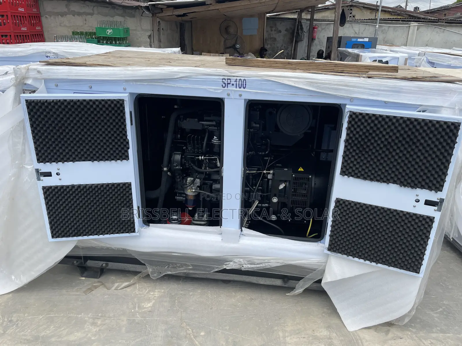 Supersilent England Perkin Soundproof Diesel Generator100kva