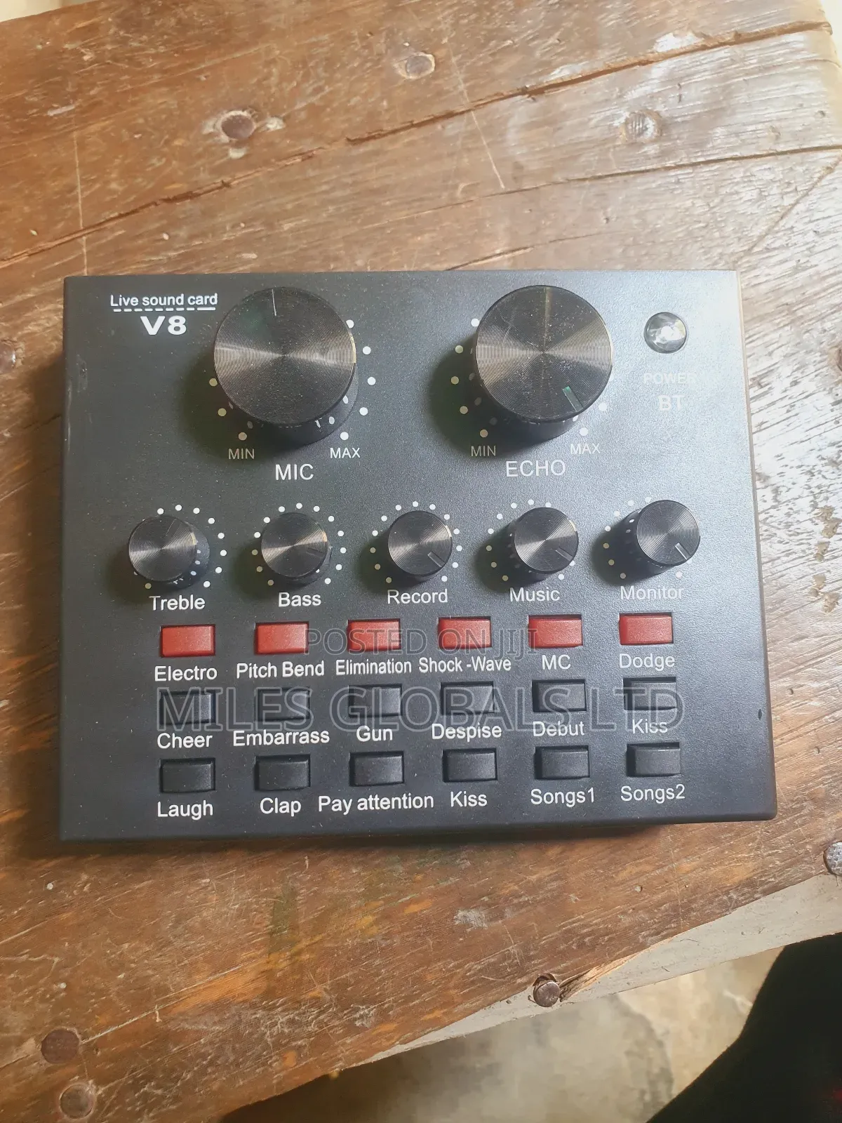 V8 Live Soundcard