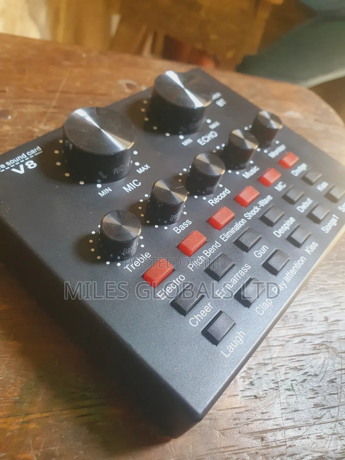 V8 Live Soundcard