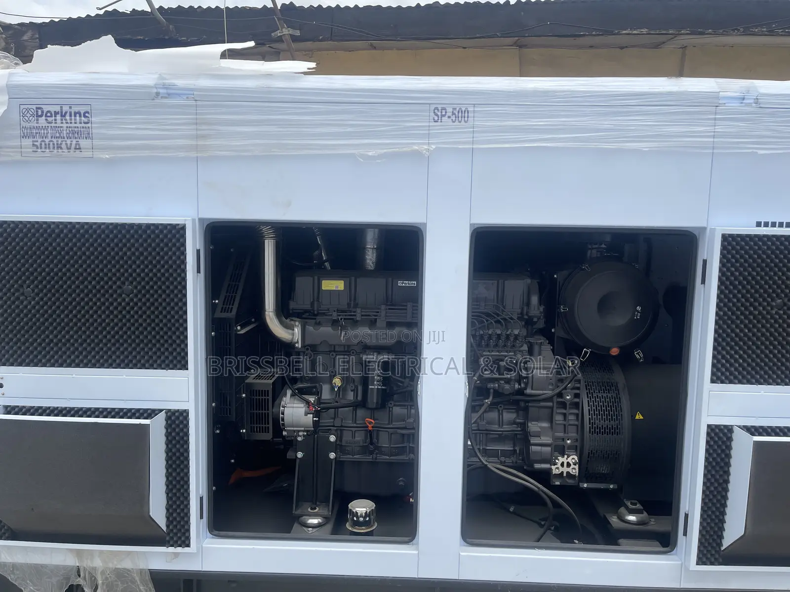 Silent England Perkins Soundproof Diesel Generator 500kva