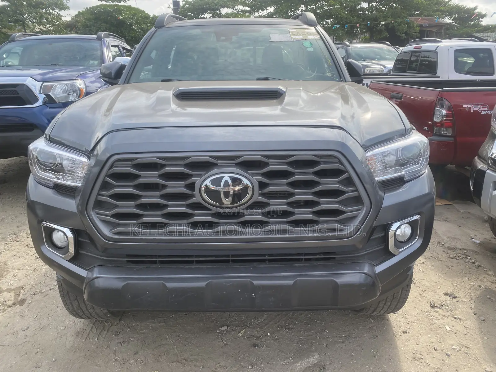 Toyota Tacoma 2020 Gray