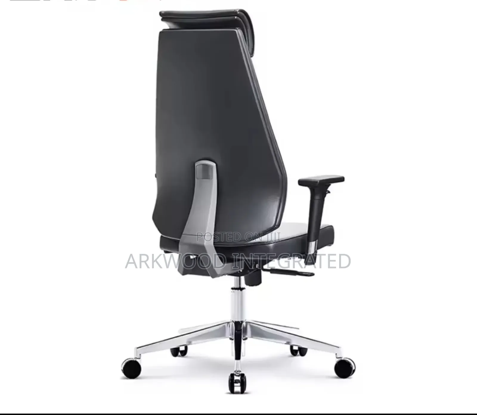 Modern Executive Office/Boardroom Chair