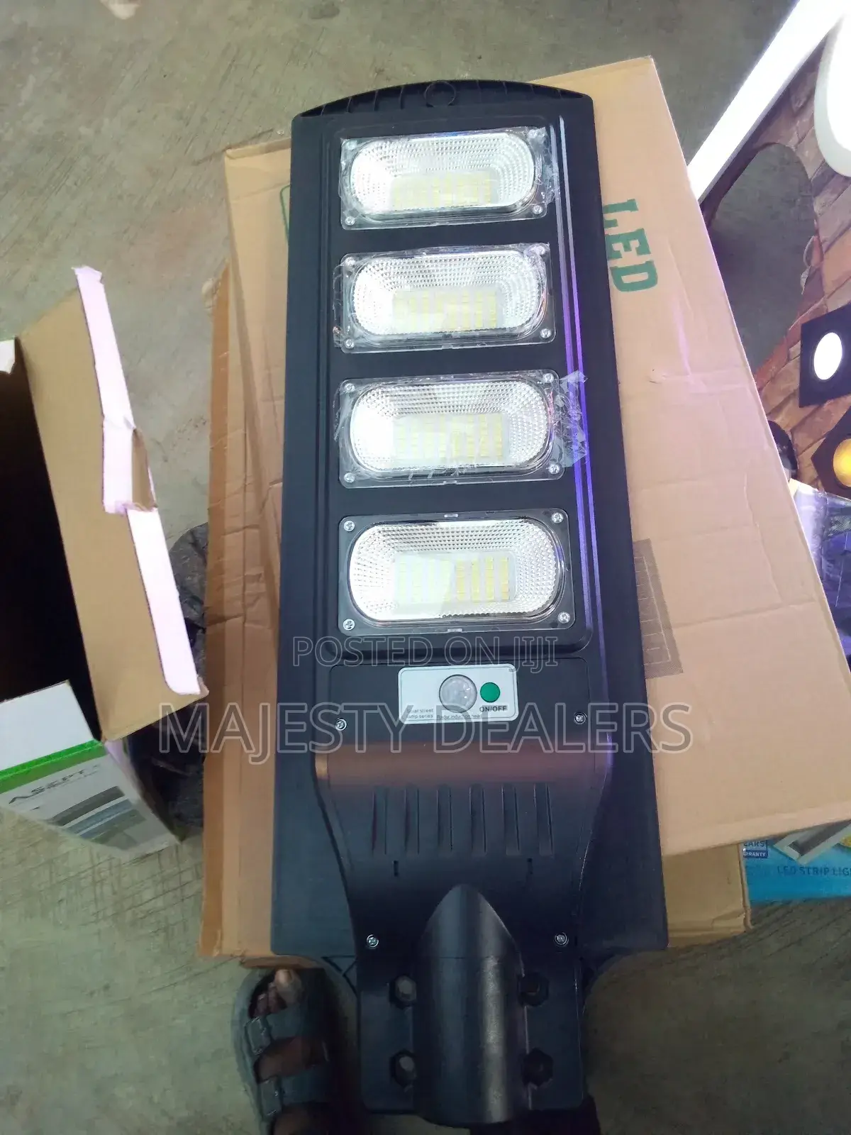 Solar Street Light 200 Watt Night Bright