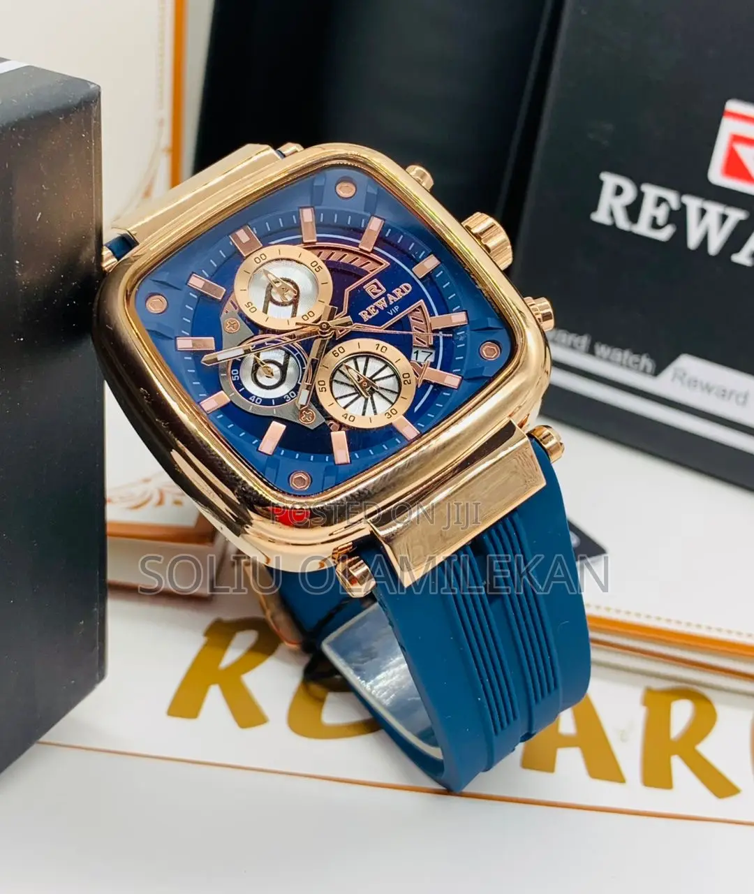 Reward Rubber Chronograph Waterproof Wristwatch