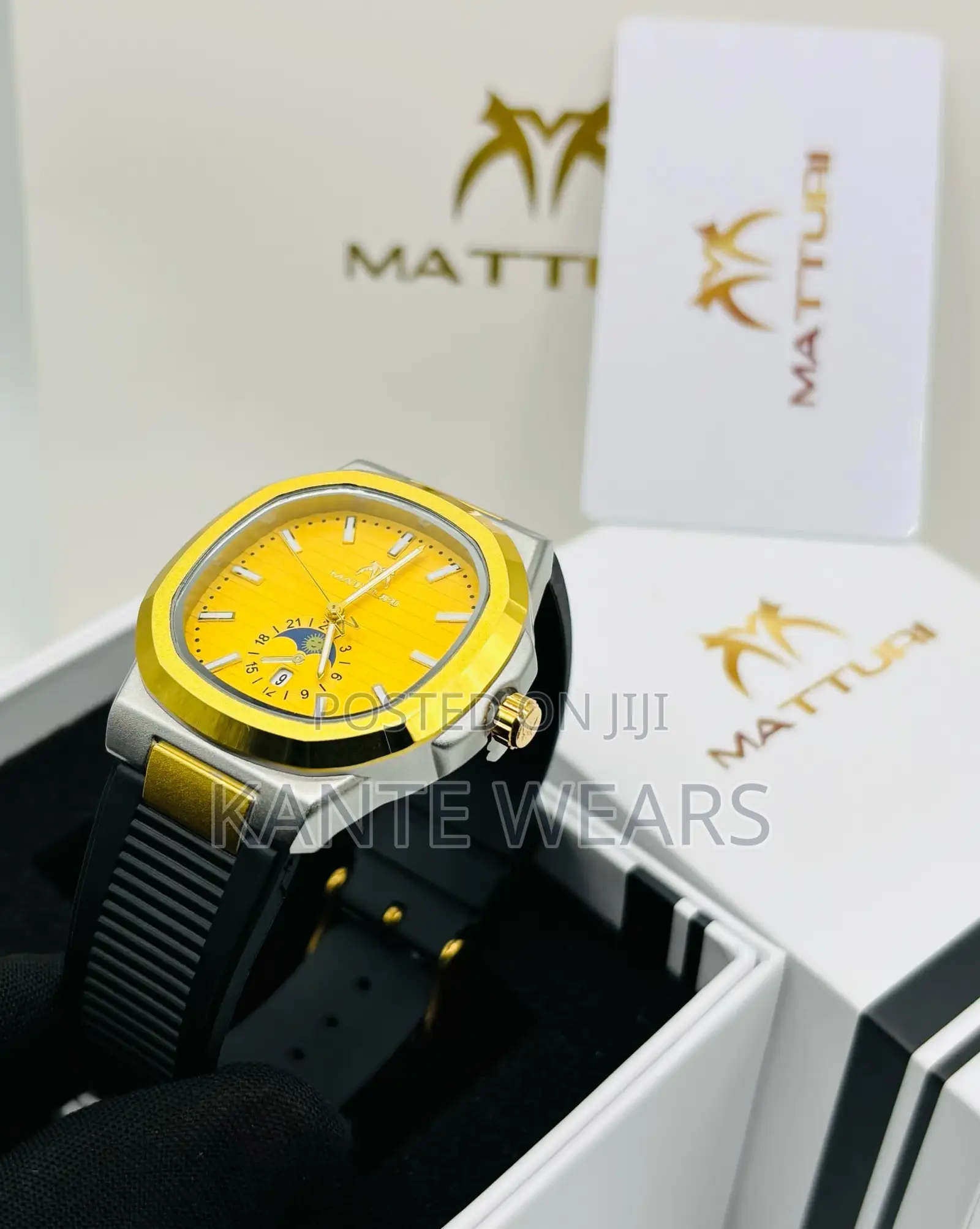 Maturri Rubber Waterproof Wristwatch