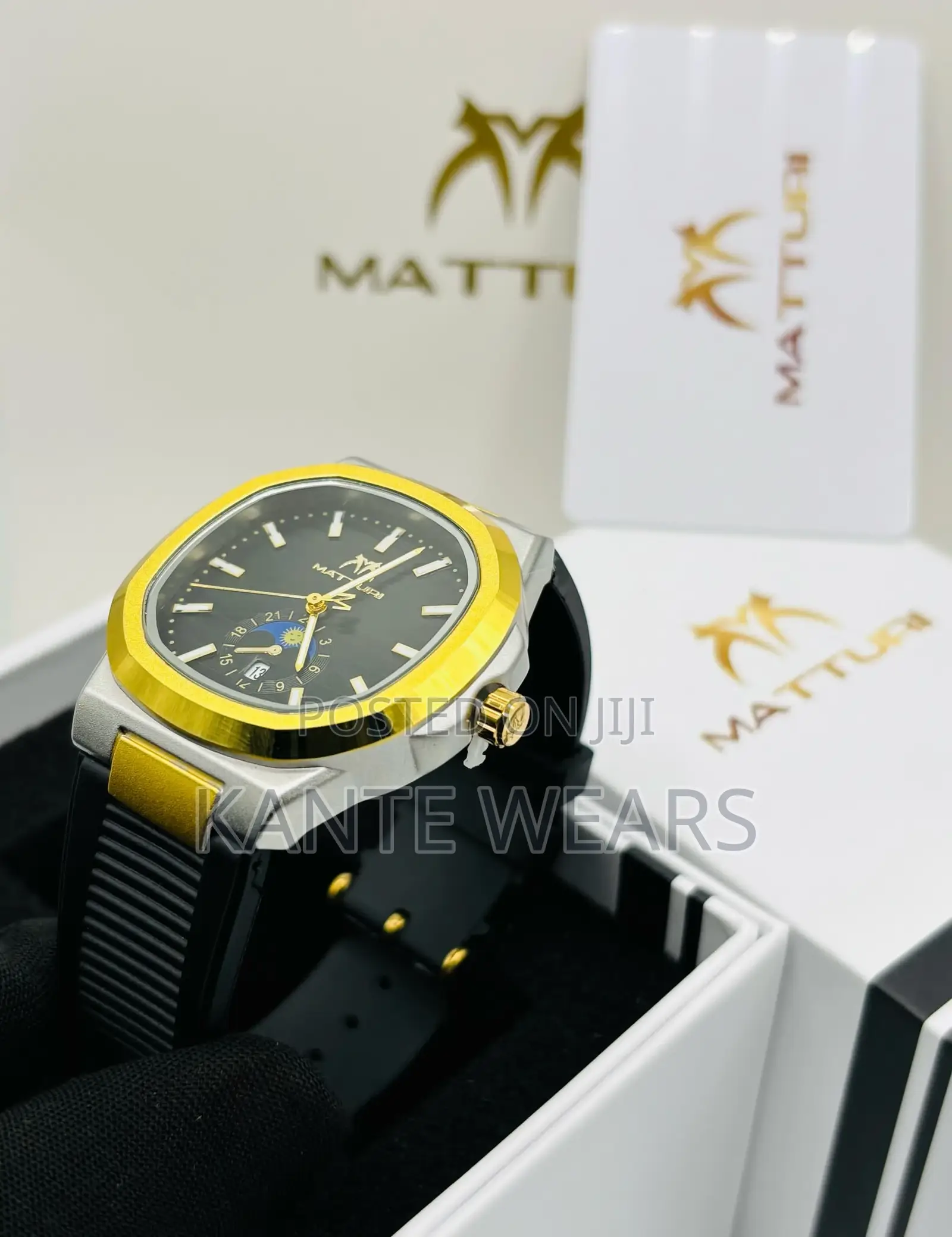 Maturri Rubber Waterproof Wristwatch