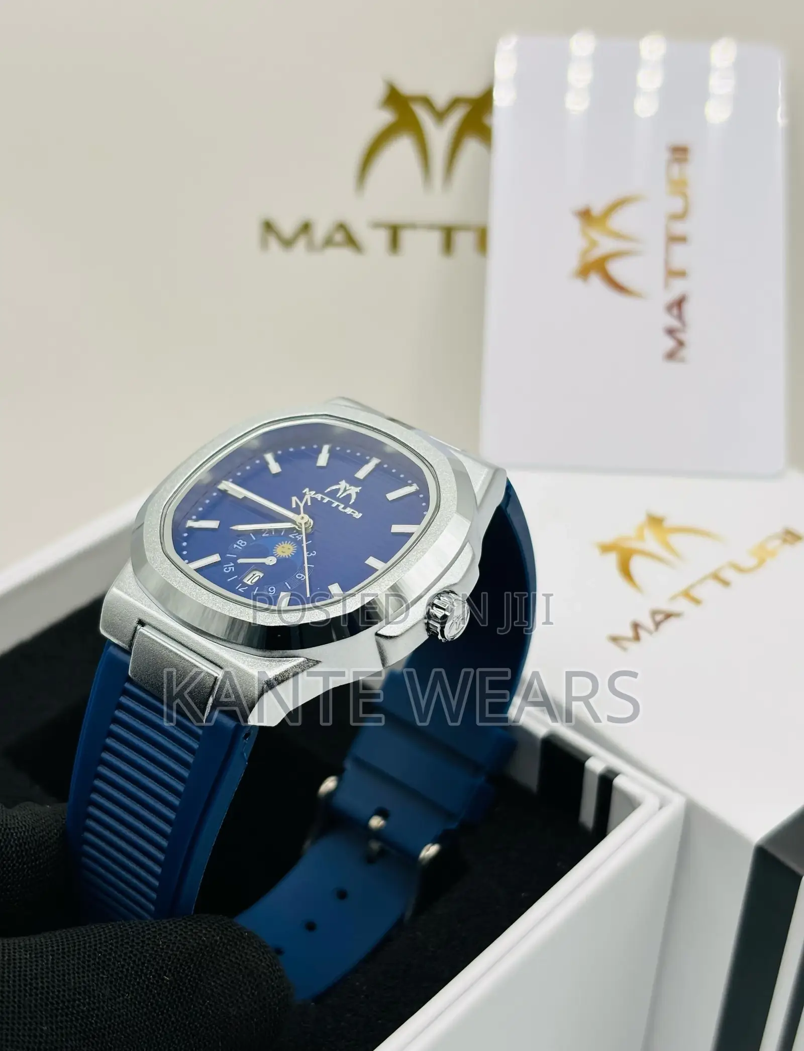 Maturri Rubber Waterproof Wristwatch