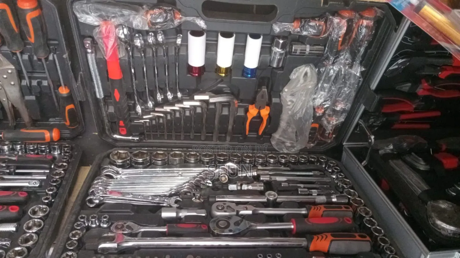Set of Tool Box 144 Pieces