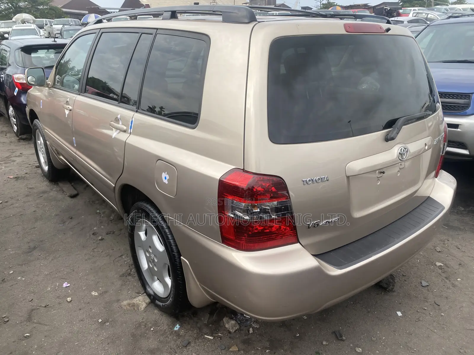 Toyota Highlander V6 2005 Gold