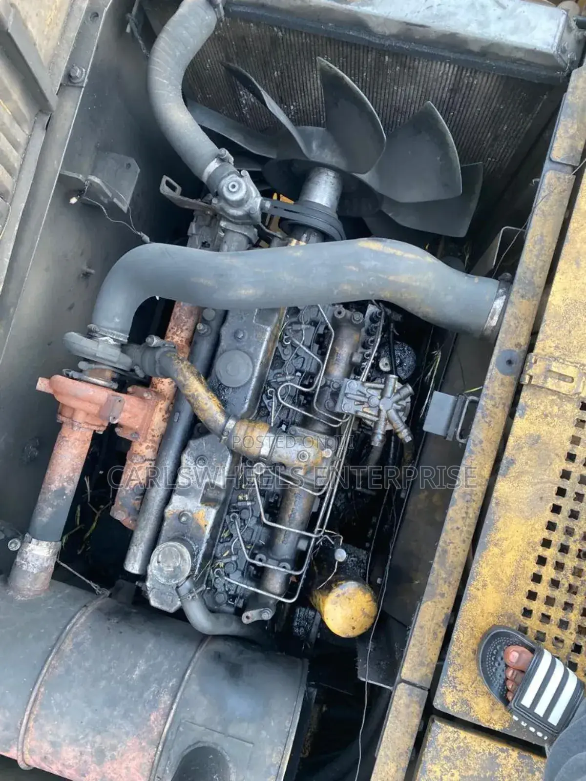 Tokunbo Grade 320cl Caterpillar Swambuggy.