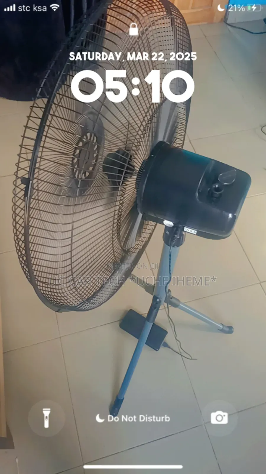 Dura Volt 18" Standing Fan