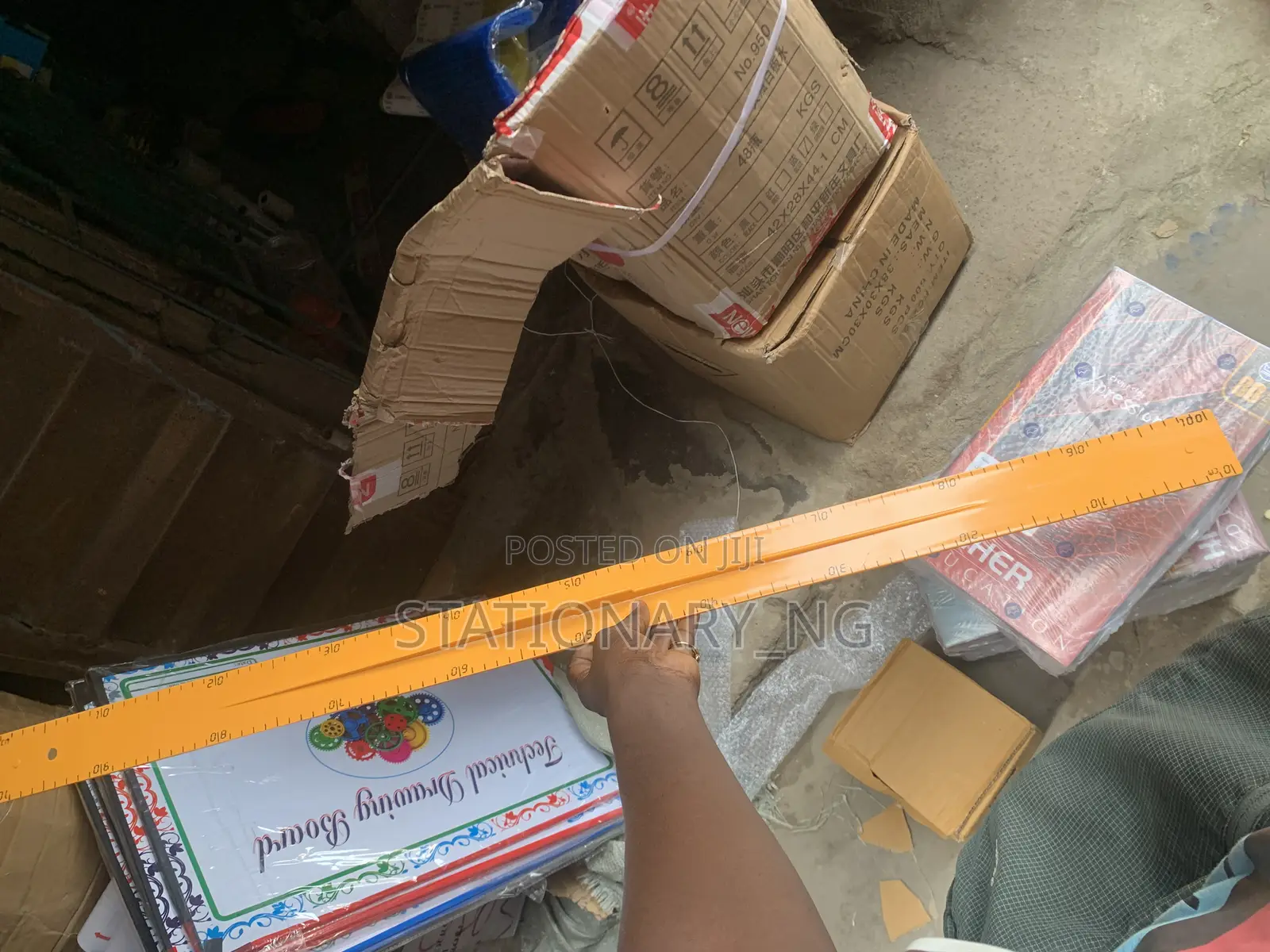 100 Inches Board Ruler