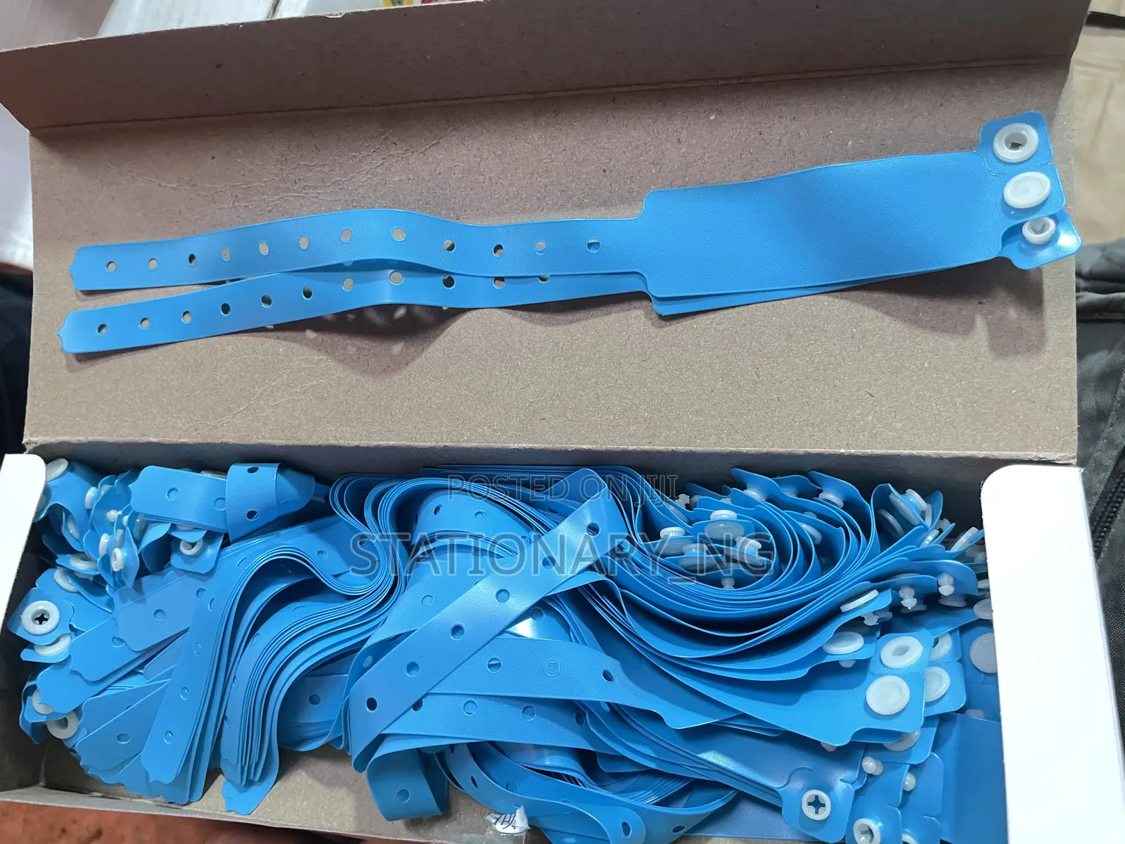 Multipurpose Rubber Clip Wristband