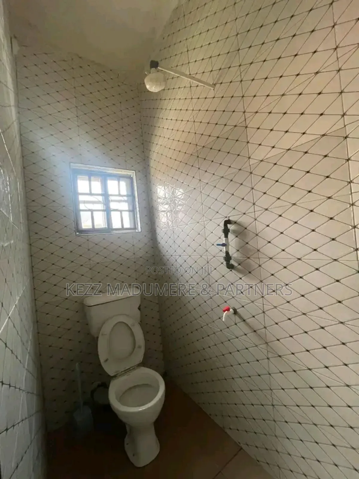 6bdrm Block of Flats in New Rumukurushi Ph, Rumuokwurusi for sale
