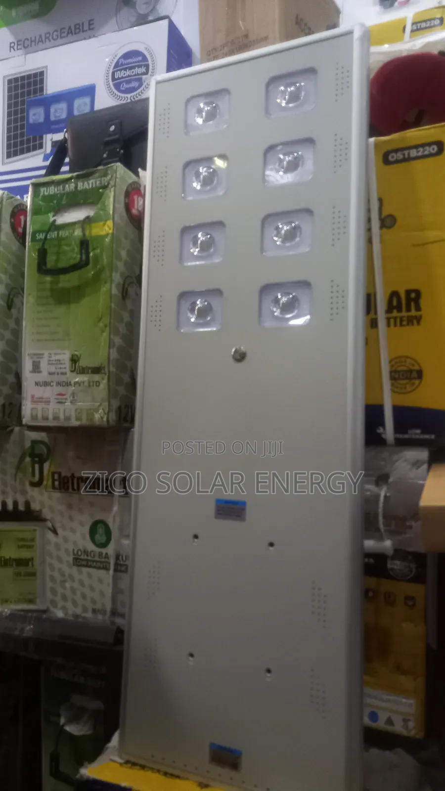 Wakatek 8 Eye Solar Street Light
