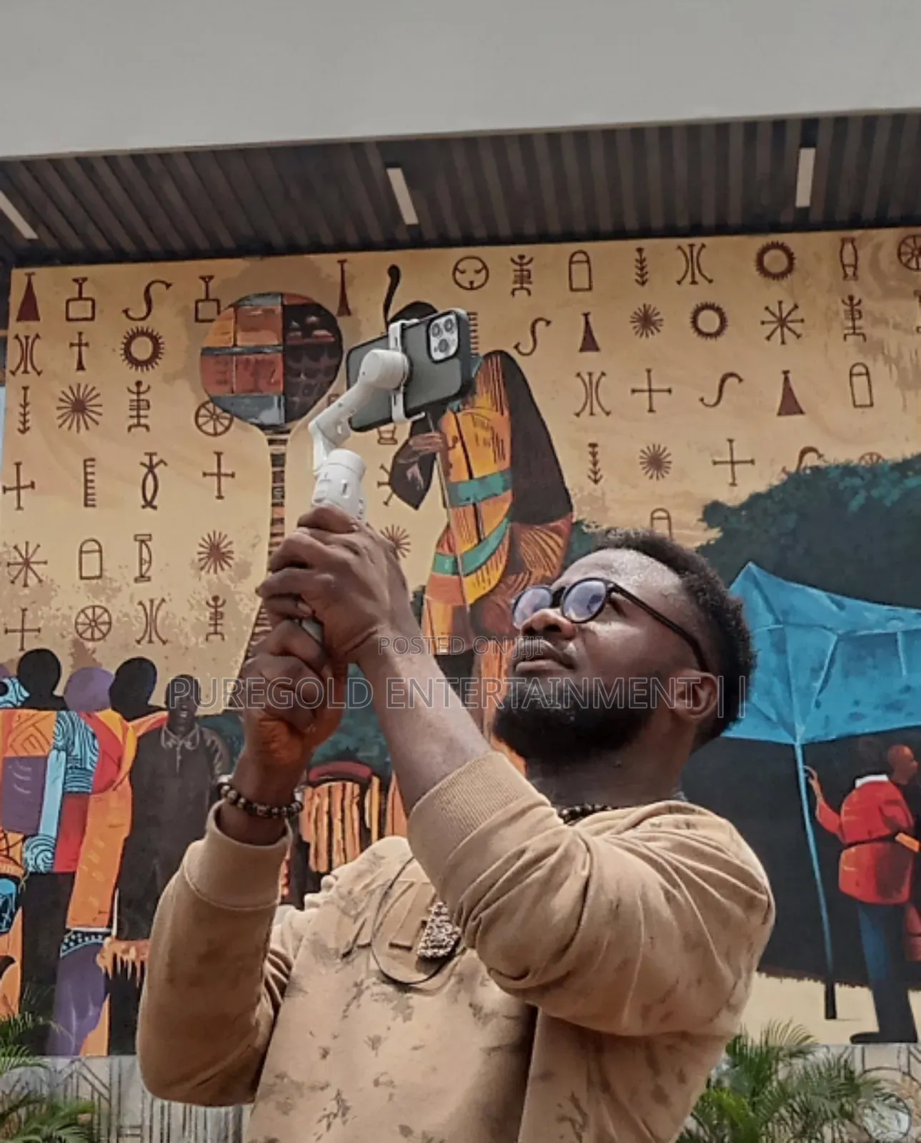 Smartphone Content Creator in Owerri