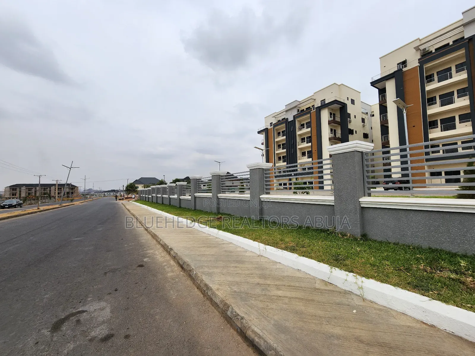 2bdrm Apartment in Sabon Lugbe for sale