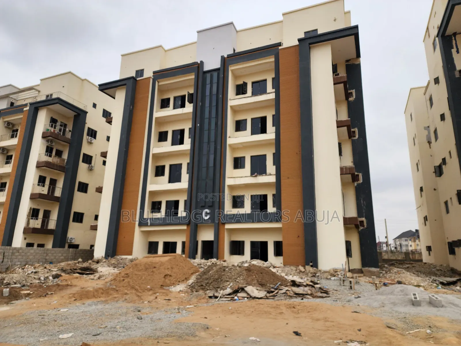 2bdrm Apartment in Sabon Lugbe for sale