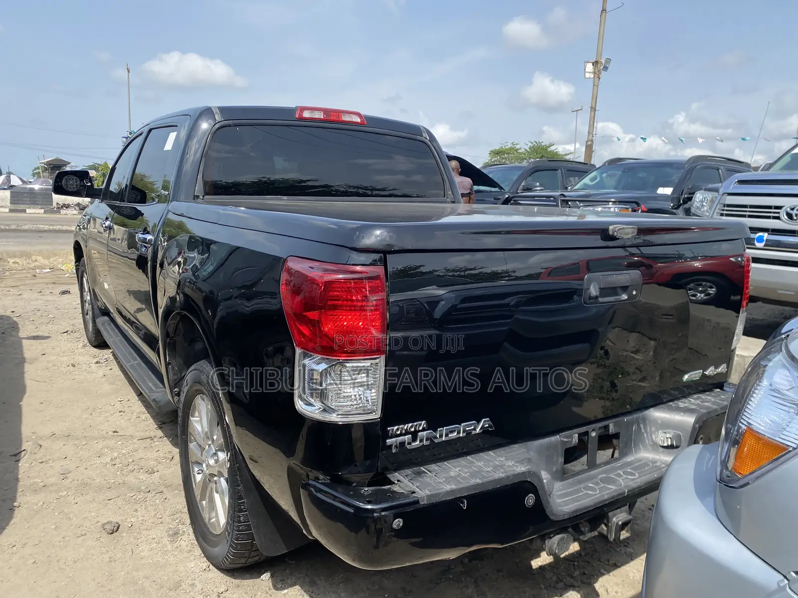 Toyota Tundra 2013 Black