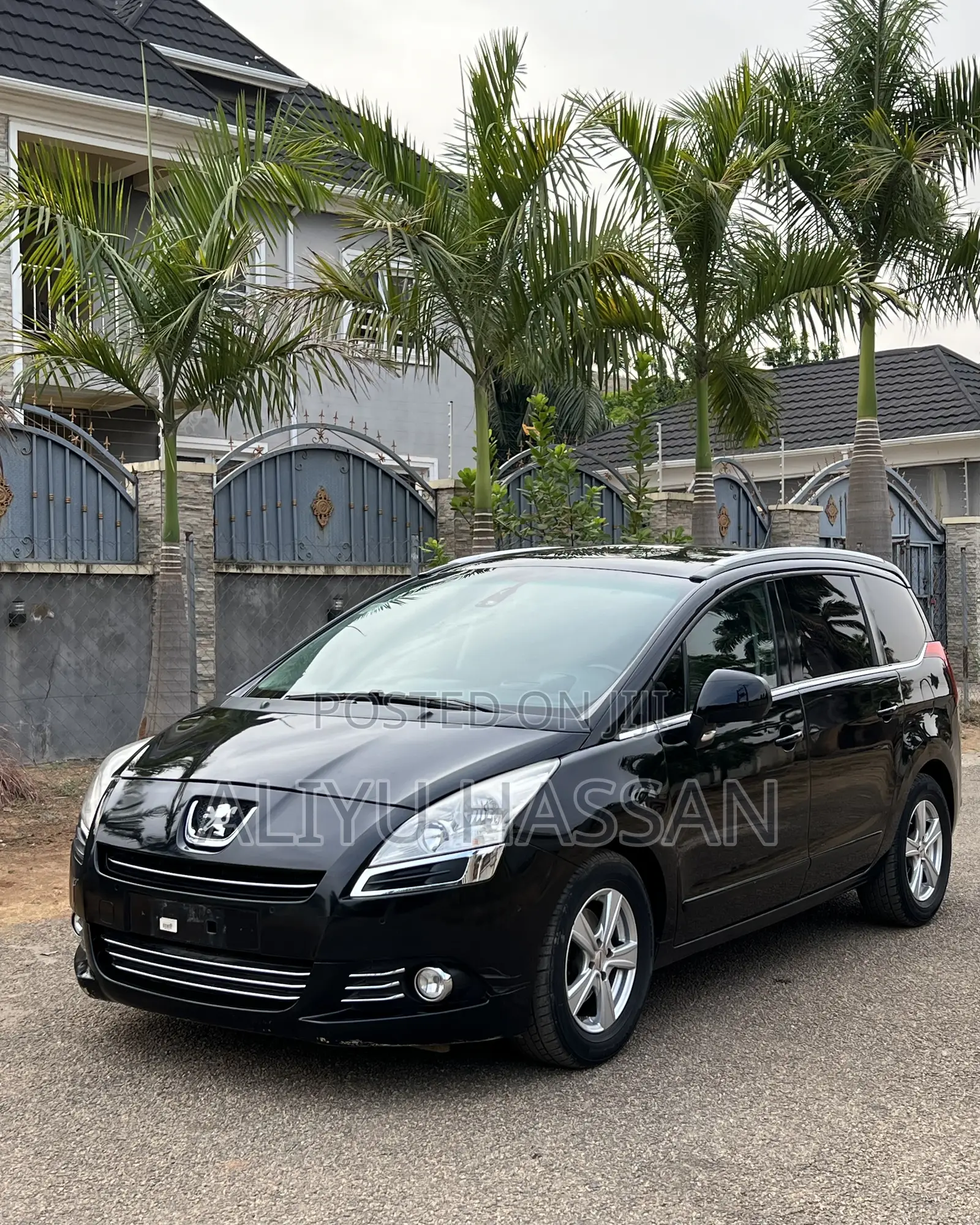 Peugeot 5008 2012 Black