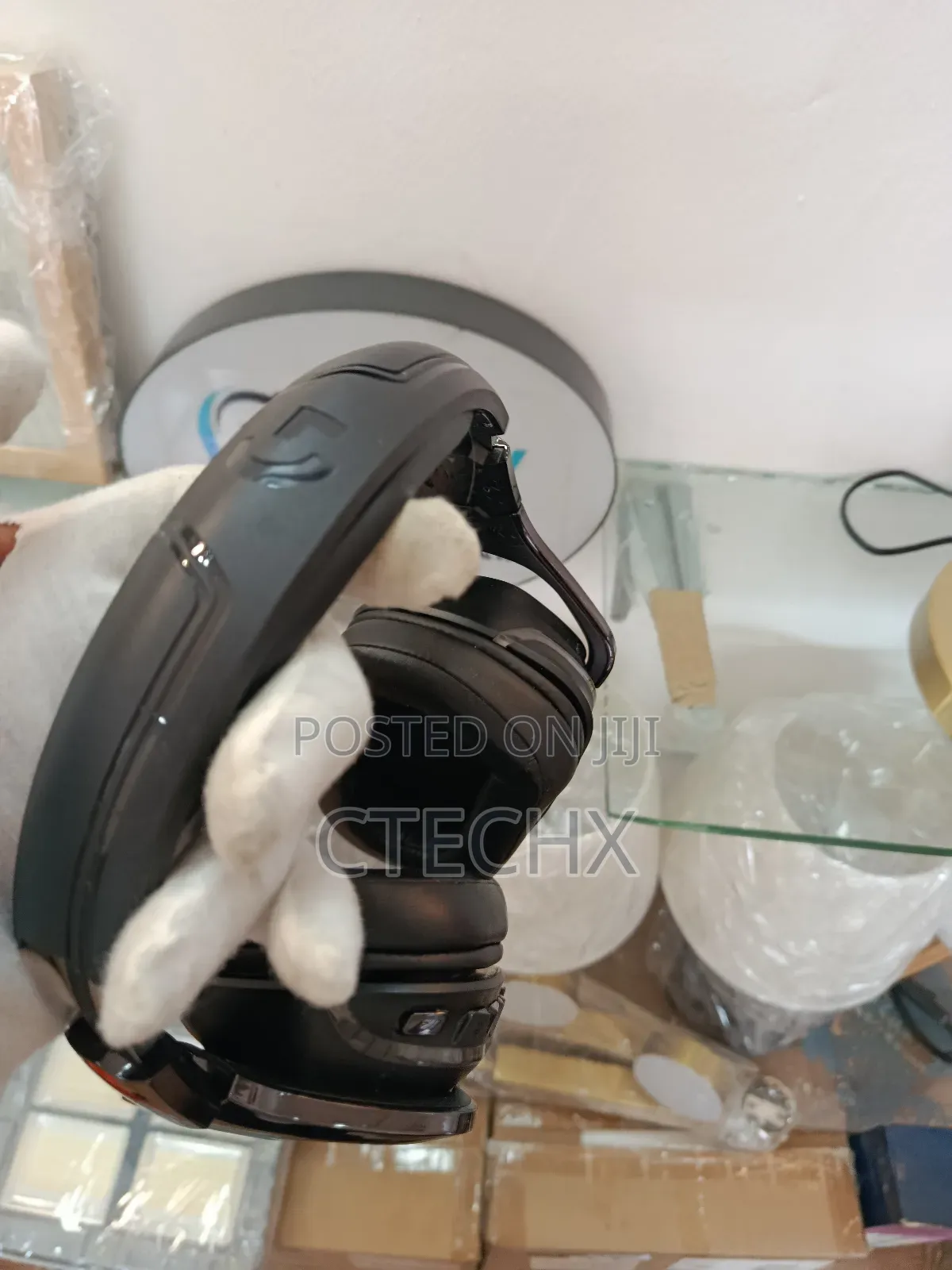 .Logitech G935 Gaming Headset 7.1 Surround Sound/Lightsync
